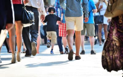 10 essential tips to keep safe in crowds